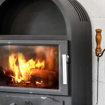 Belle Maison à Avec Wifi